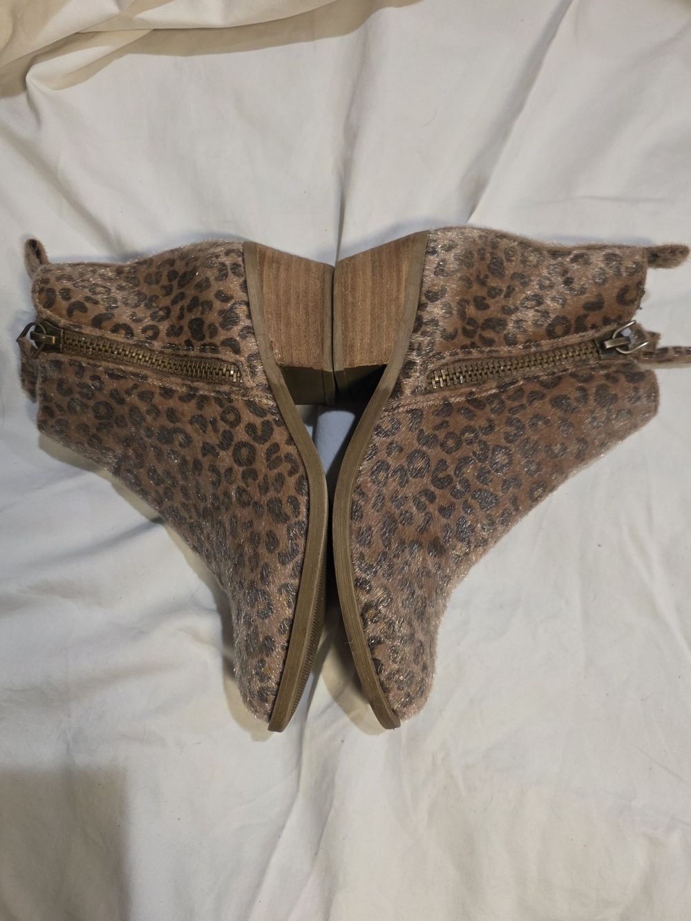 Very G Leopard-Print Brown Ankle Booties 8M - Picture 3 of 6